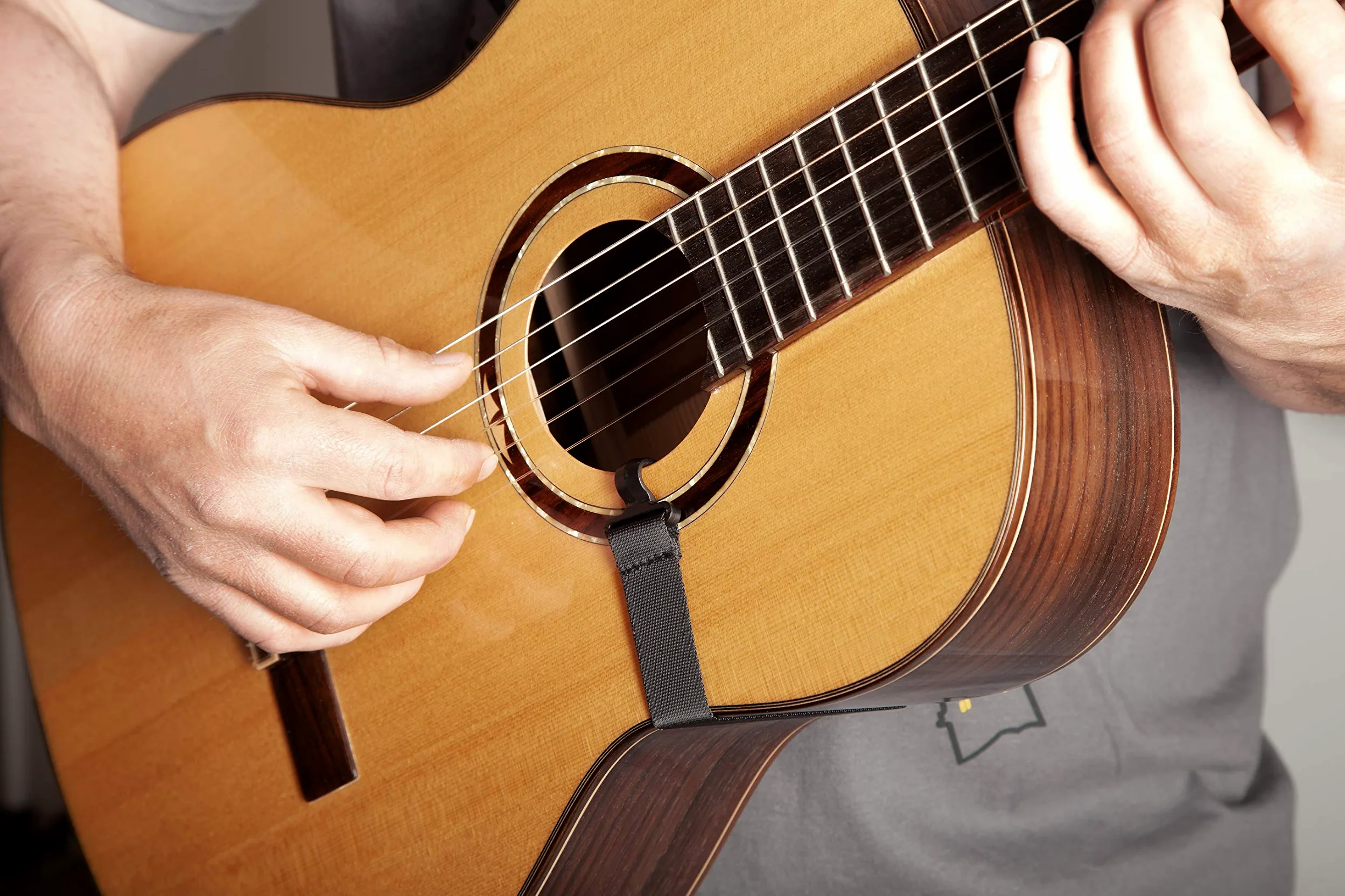 Ortega Guitars Nylon Schallloch Gitarrengurt - für Akustik Bass - Nylon Straps Hook Series - braun (OGSHK-BR)