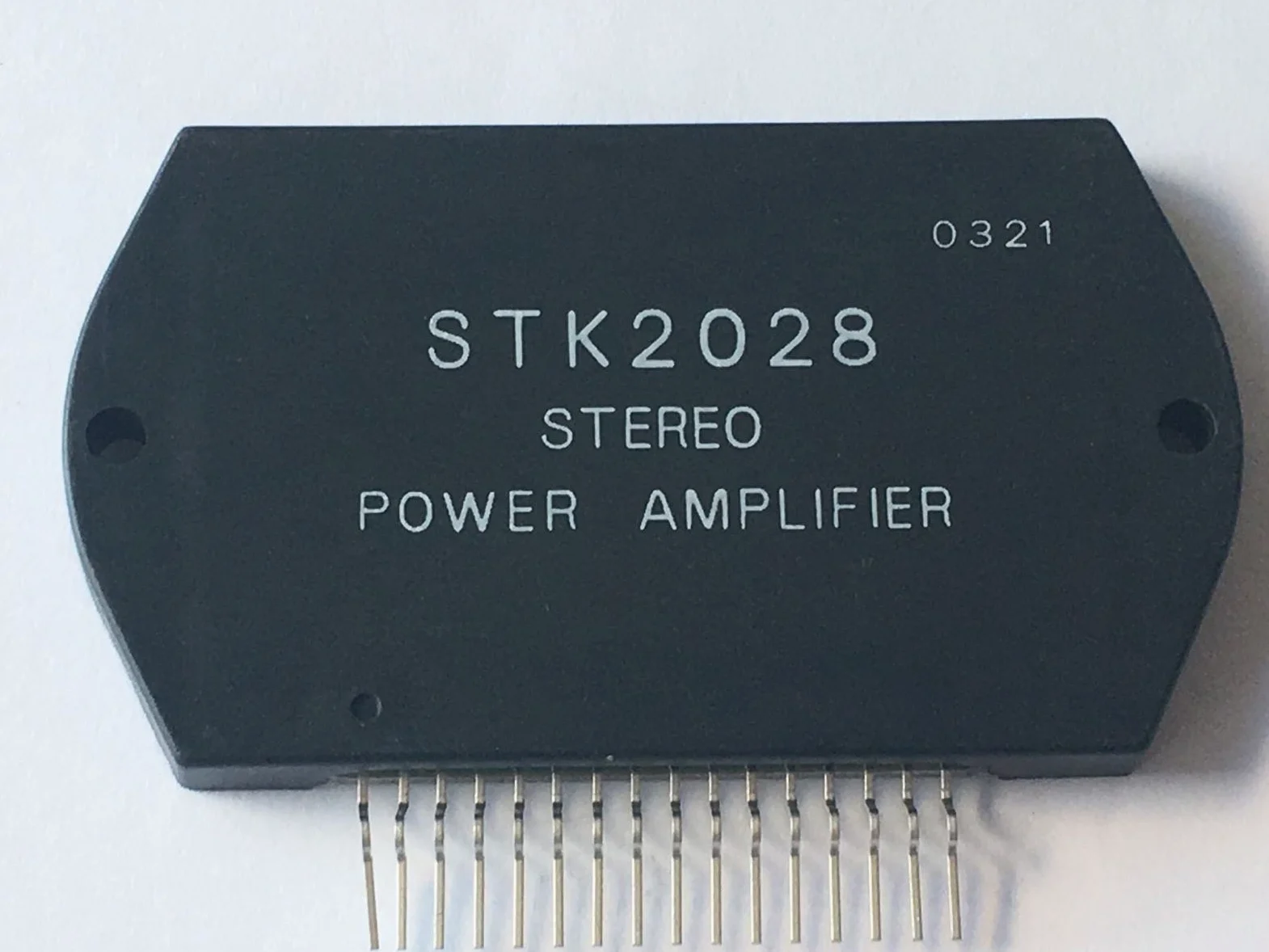 STK2028 - STK 2028 INTEGRATO AMPLIFICATORE POTENZA 2X30W