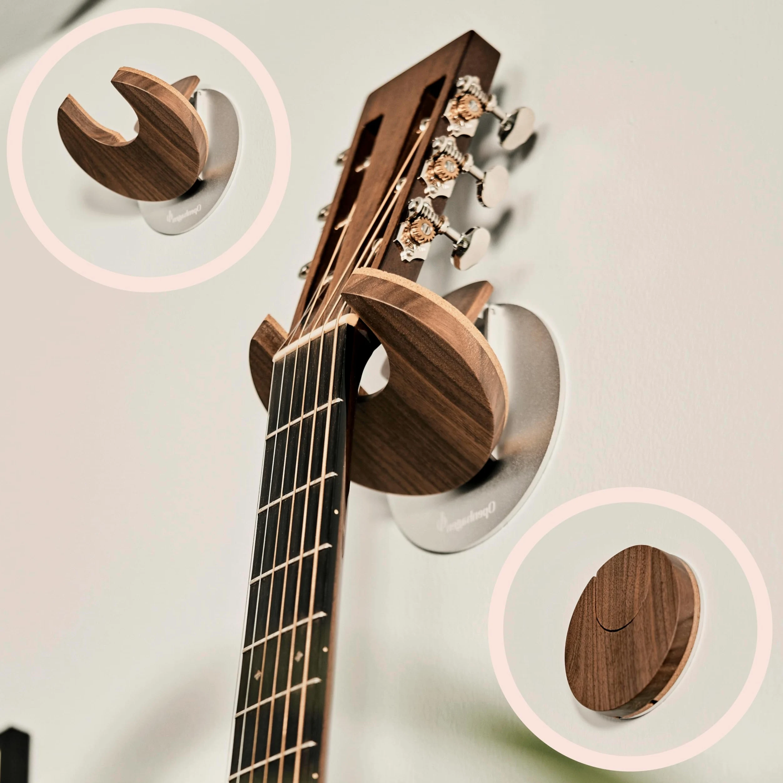 Esclusivo Supporto Pieghevole per Chitarra e Basso da Parete per Chitare e Bassi - Design Danese Brevettato - Salvaspazio - Antigraffio - Accessori per Chitarra, Ganci da Parete per Appendere | Legno