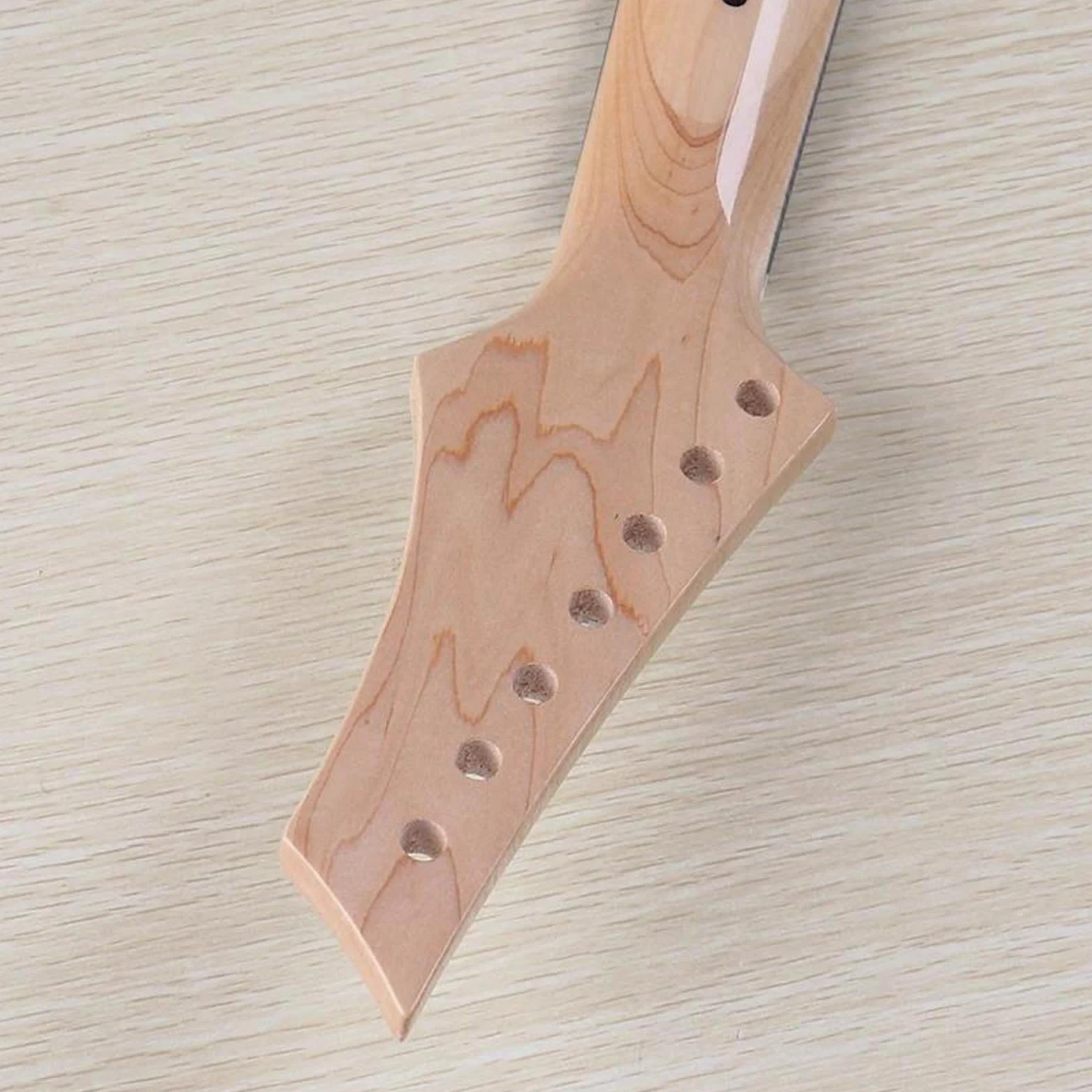 Chitarra Elettrica Per Mancini Manico 24 Tasti Tastiera In Acero A 7 Corde(M2)
