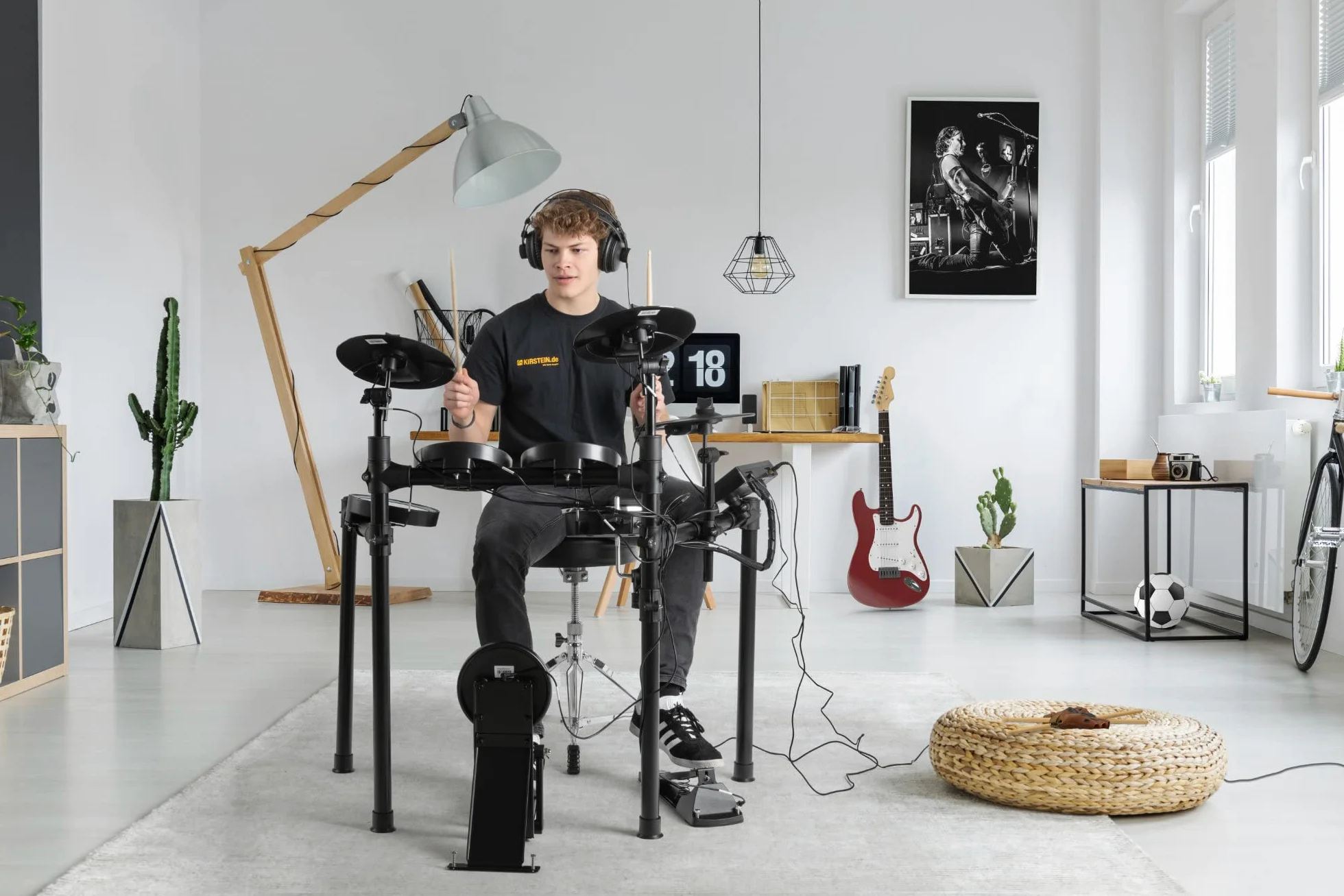 XDrum DD-460P E-Drum Kit Home Set, Batteria elettronica con mesh heads | 1x 8" Snarepad Dual-Zone, 1x 8" Kickpad, 3x 8" Tompad Single-Zone, 3x 10" Pad piatti Dual-Zone, Incluso rack, 25 kit preset