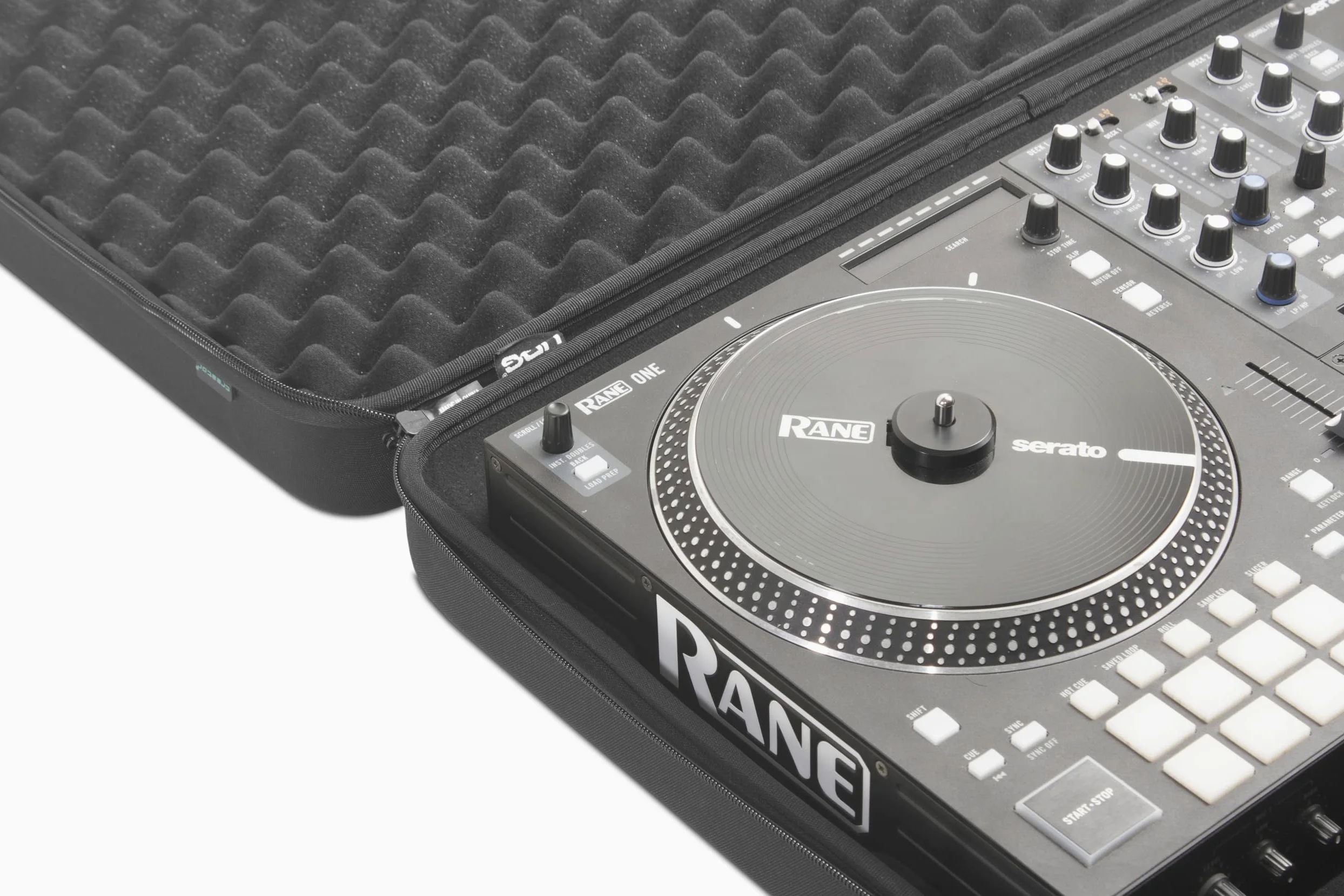 UDG Custodia rigida Creator Rane One