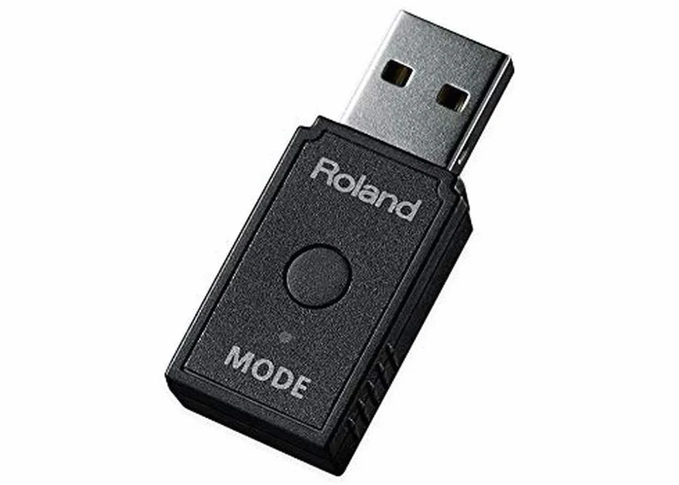 Roland WM-1D wireless MIDI USB dongle