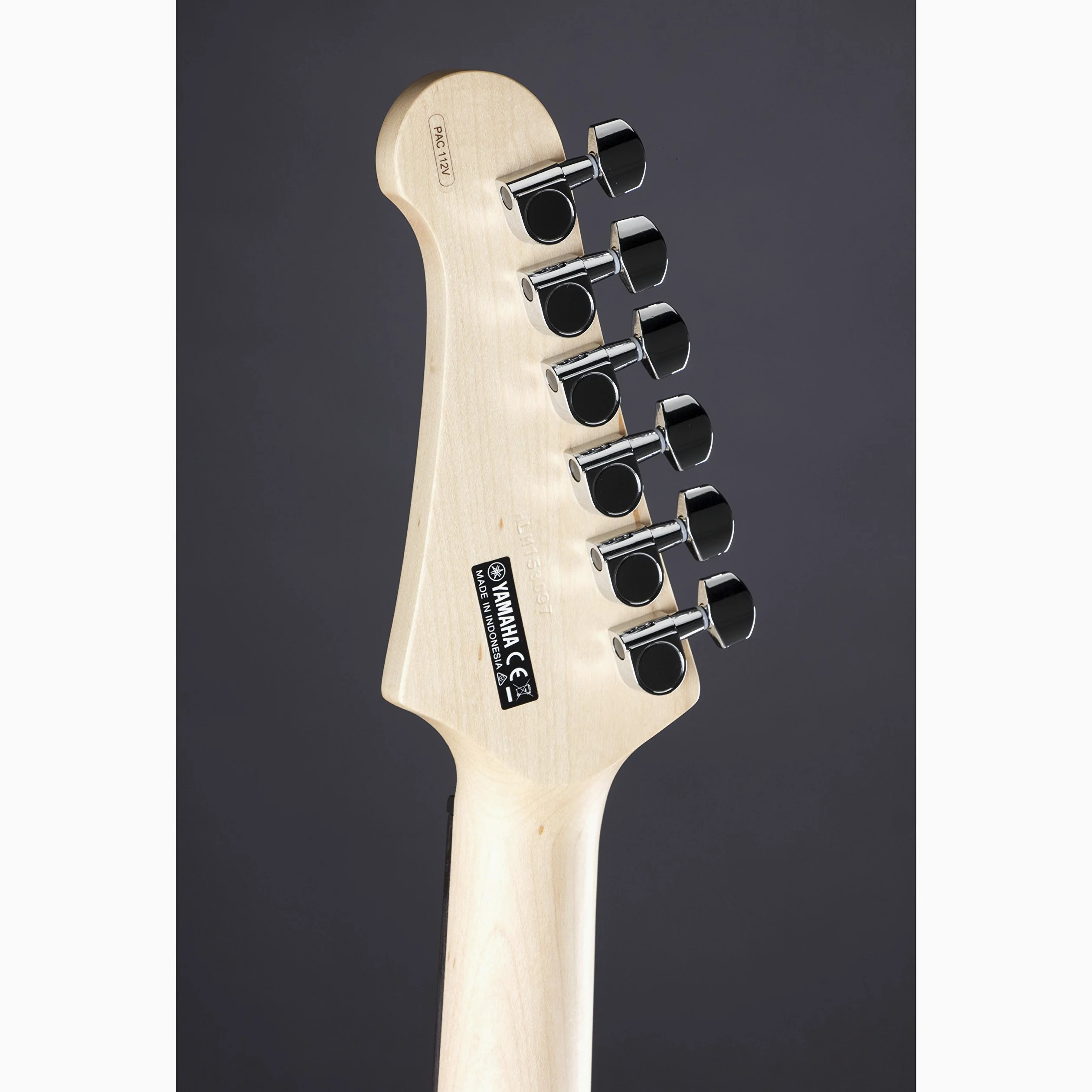 Yamaha Pacifica 112V Chitarra Elettrica - Chitarra di Alta Qualità per Principianti dal Design Elegante - Suono Versatile grazie al Selettore Pickup a 5 Posizioni, Blu Chiaro