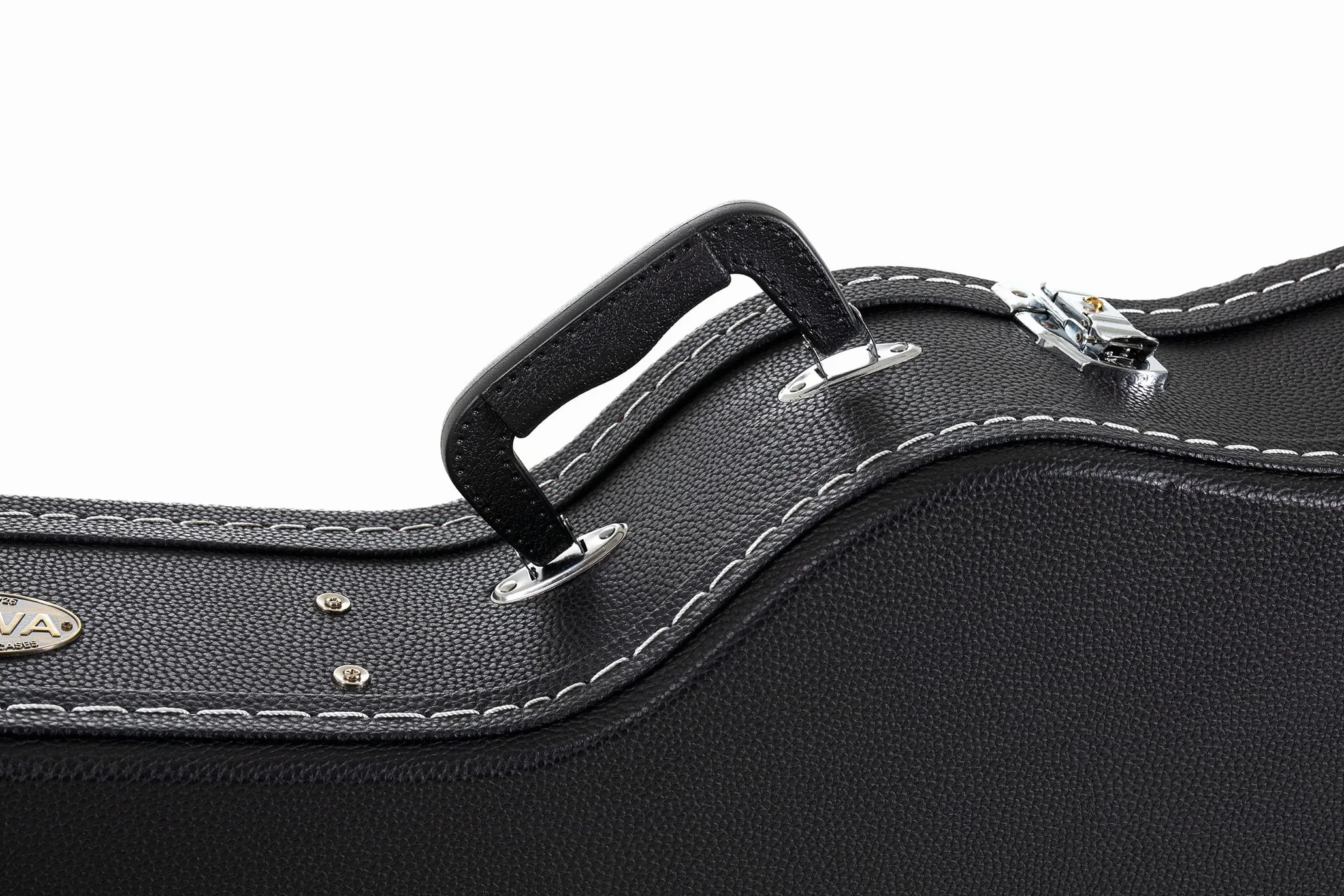 Custodia per chitarra GEWA Yamaha APX Flat Top Economy - nucleo in legno - coperchio piatto - rivestimento in similpelle nero opaco - scomparto per accessori - interno in velluto nero
