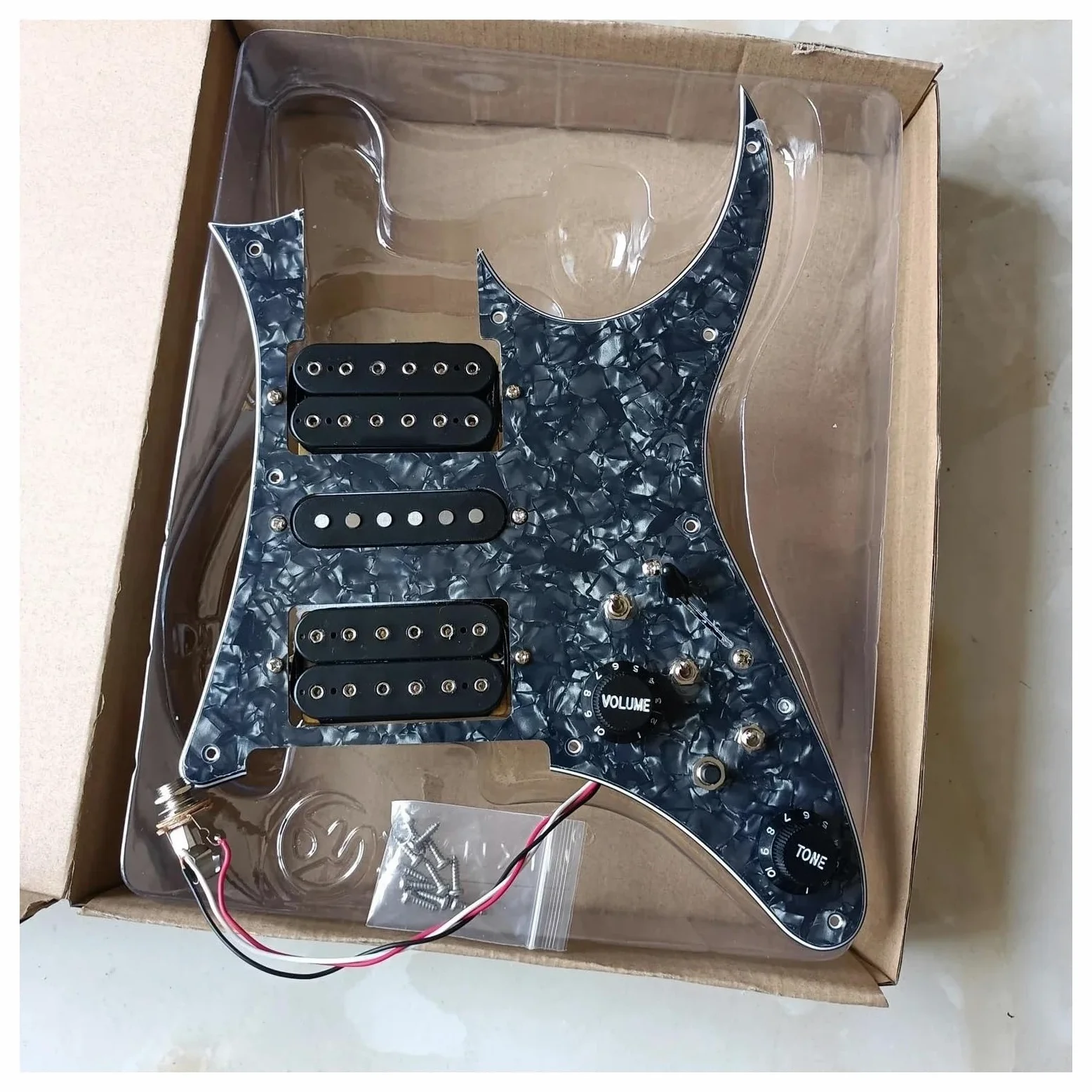pickup per battipenna pre-cablato Aggiornamento Precablato HSH Battipenna Caricato Nero Alnico V Pickup Set Interruttore Multifunzione A 7 Vie Per Chitarra Elettrica(3/4)