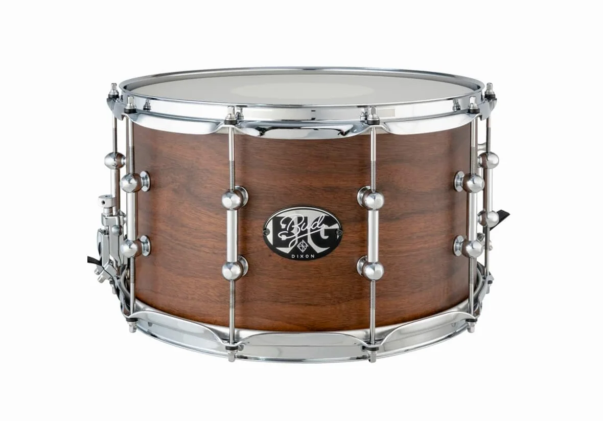 Dixon Artisan Signature Snare 14"x8" PDSAN814GBU - Bissonette Gregg "Big Bud" - Caldaia a 6 strati in noce/acero, tappeto a 42 spirali, Remo Felle, Deluxe Tube Lugs, Power Hoops
