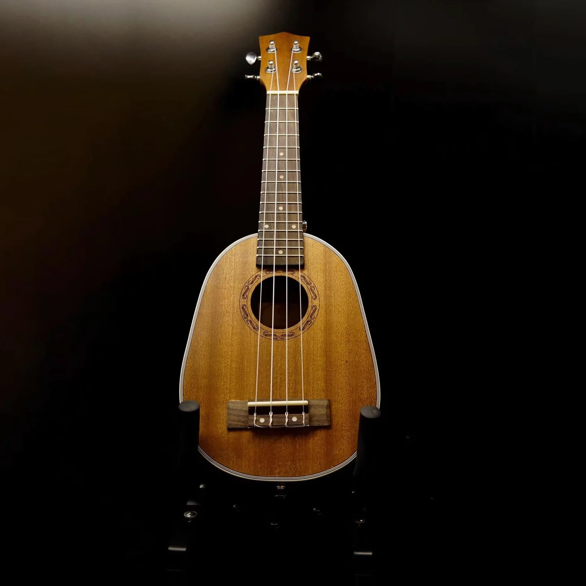 Ukulele per principianti Chitarra A Quattro Corde Per Principianti Professionali Sapele Ukulele Da 21 Pollici