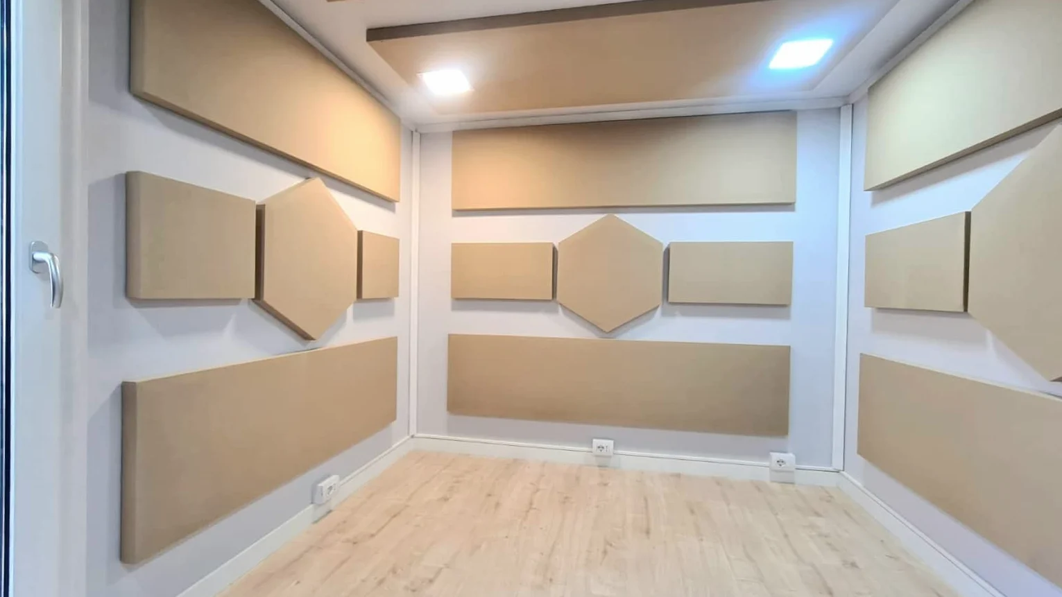 STOP SOUND Pannelli fonoassorbenti Pannello Acustico Fonoassorbente pannelli decorativi per pareti e soffitto alta capacità decorativi per pareti 180x80x5 (Beige)