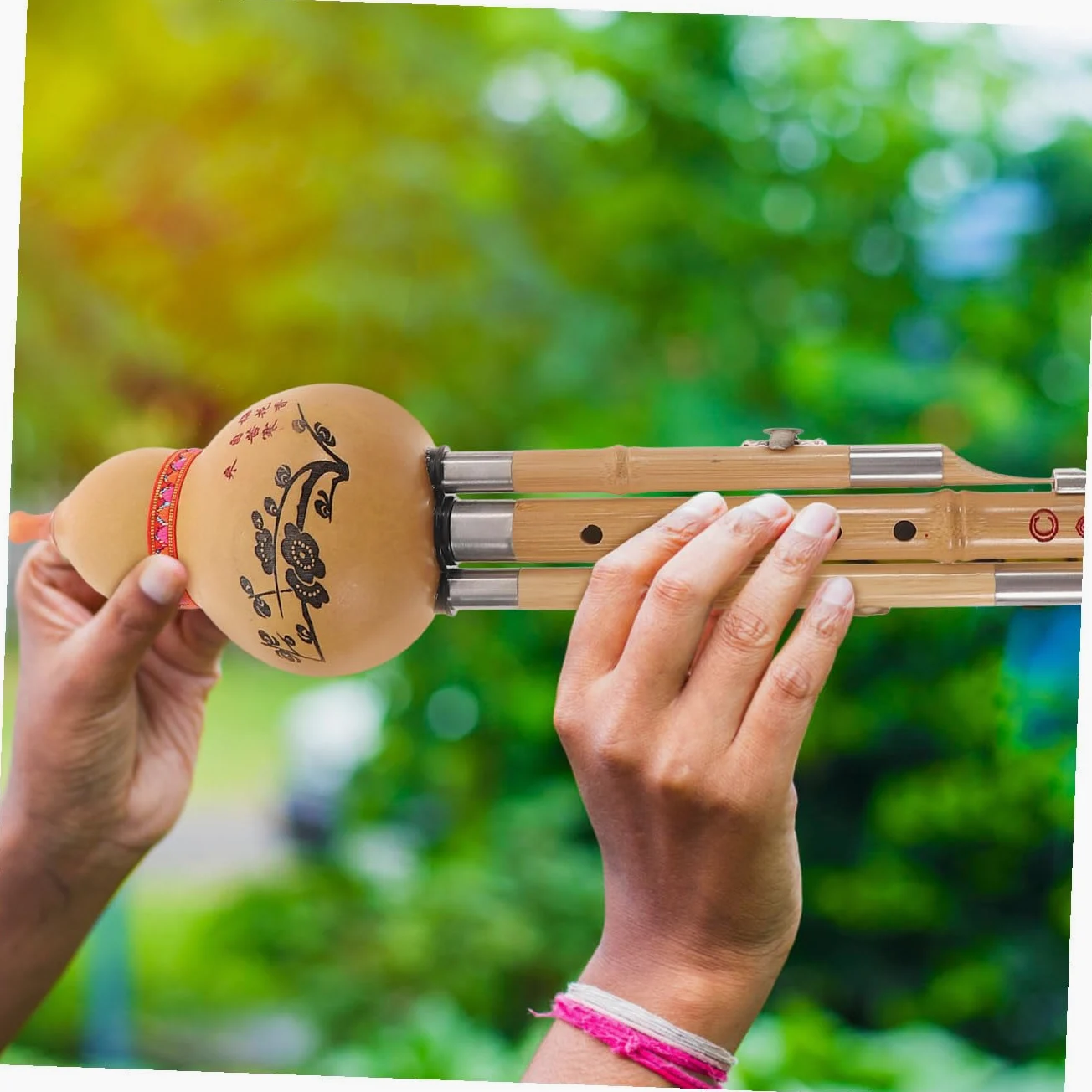 PRETYZOOM Hulusi Strumento Musicale Etnico Cinese in Zucca e Bambù Chiave Do per Principianti e Amanti della Musica Esecuzione a Tre Toni Naturalmente Realizzato Stili multipli