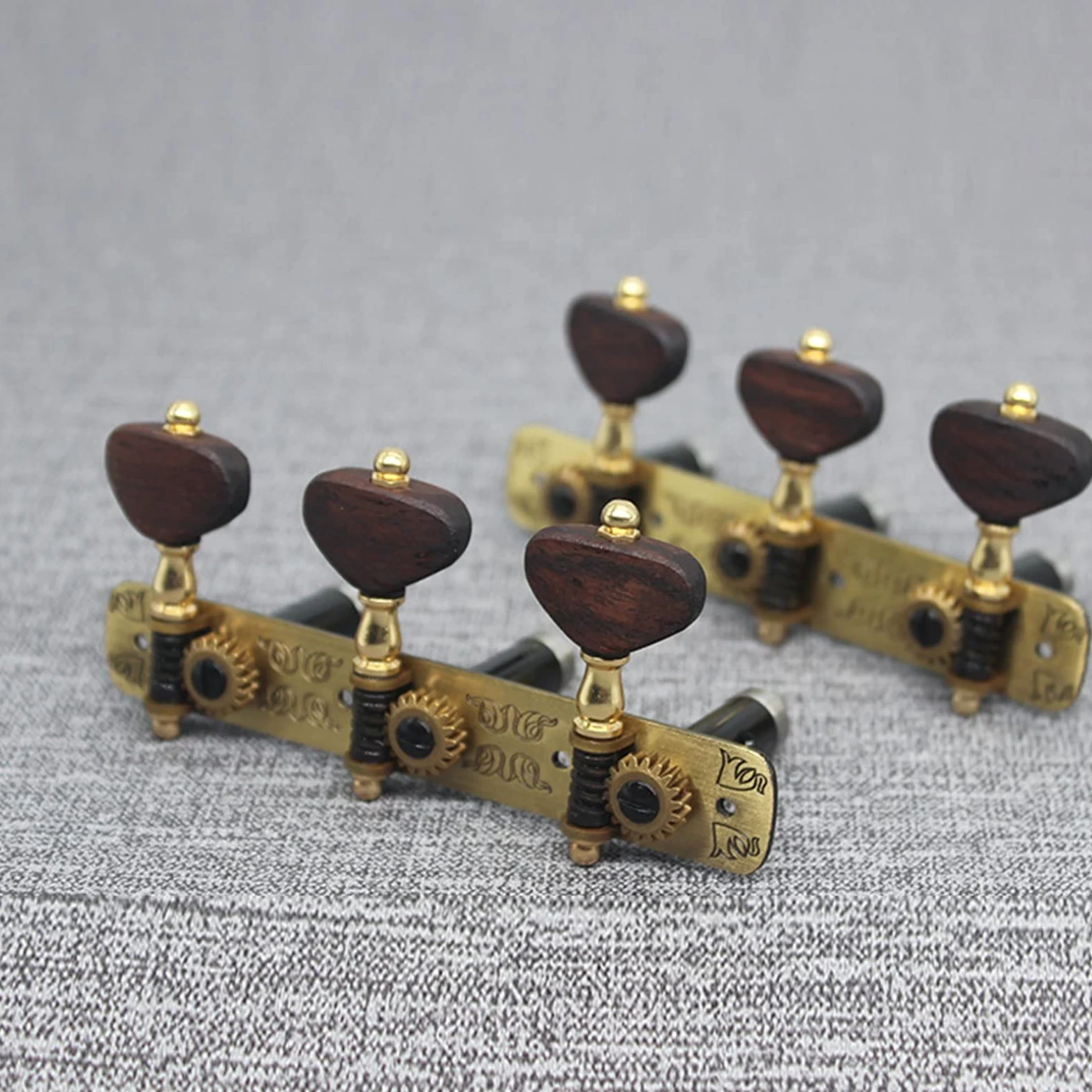 2 Pezzi Corde Per Chitarra Classica Aperte Professionali Chiavi Di Accordatura Pioli Parti Di Ricambio Per Testa Di Macchina Per Chitarra Piroli Accordatura per Chitarra