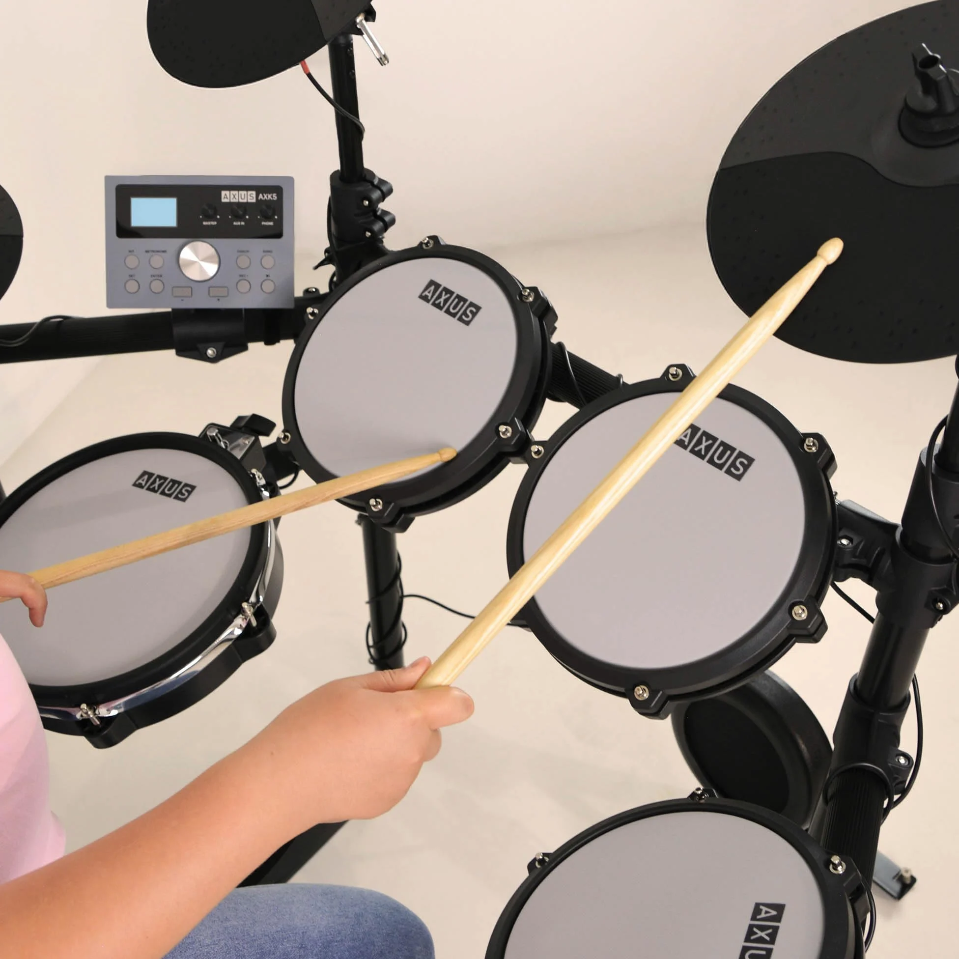 Axus AXK5 Batteria Elettronica - Set Completo con Teste Mesh, 25 Suoni, USB MIDI, Cuffie, Sgabello & Bacchette Incluse - Perfetta per Principianti Adulti Bambini Pratica Casa