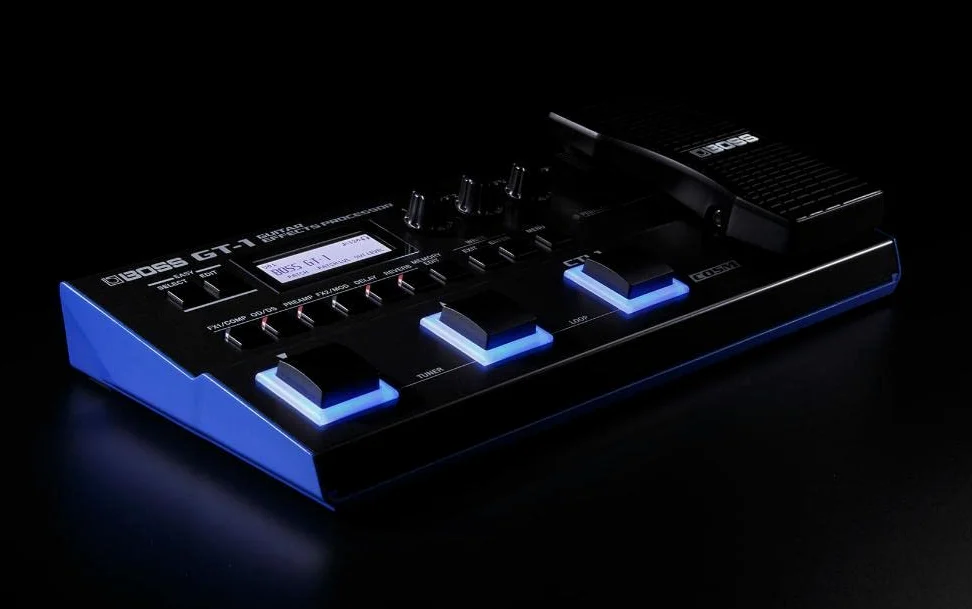 BOSS GT-1 processore di effetti compatto per chitarra | Ampia selezione di amplificatori ed effetti | Controllo degli effetti in tempo reale | Funzioni Easy Select e Easy Edit | BOSS Tone Central