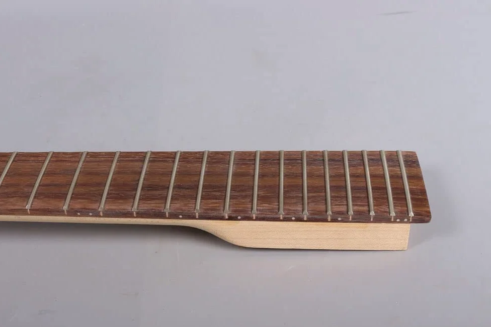 Manico per Chitarra baritono 24 Tasti 30 Pollici Tastiera in Acero Palissandro Nessun intarsio Paddle Testa Manici per Chitarra Fai-da-Te