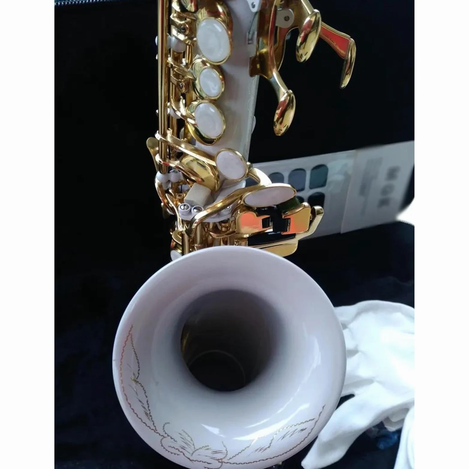 sassofono Sassofono Soprano Curvo Bianco Bb Gold Key Sax Strumento A Fiato Alto Con Custodia Spazzola Per Cinturino Per Ance Per Sassofono Soprano