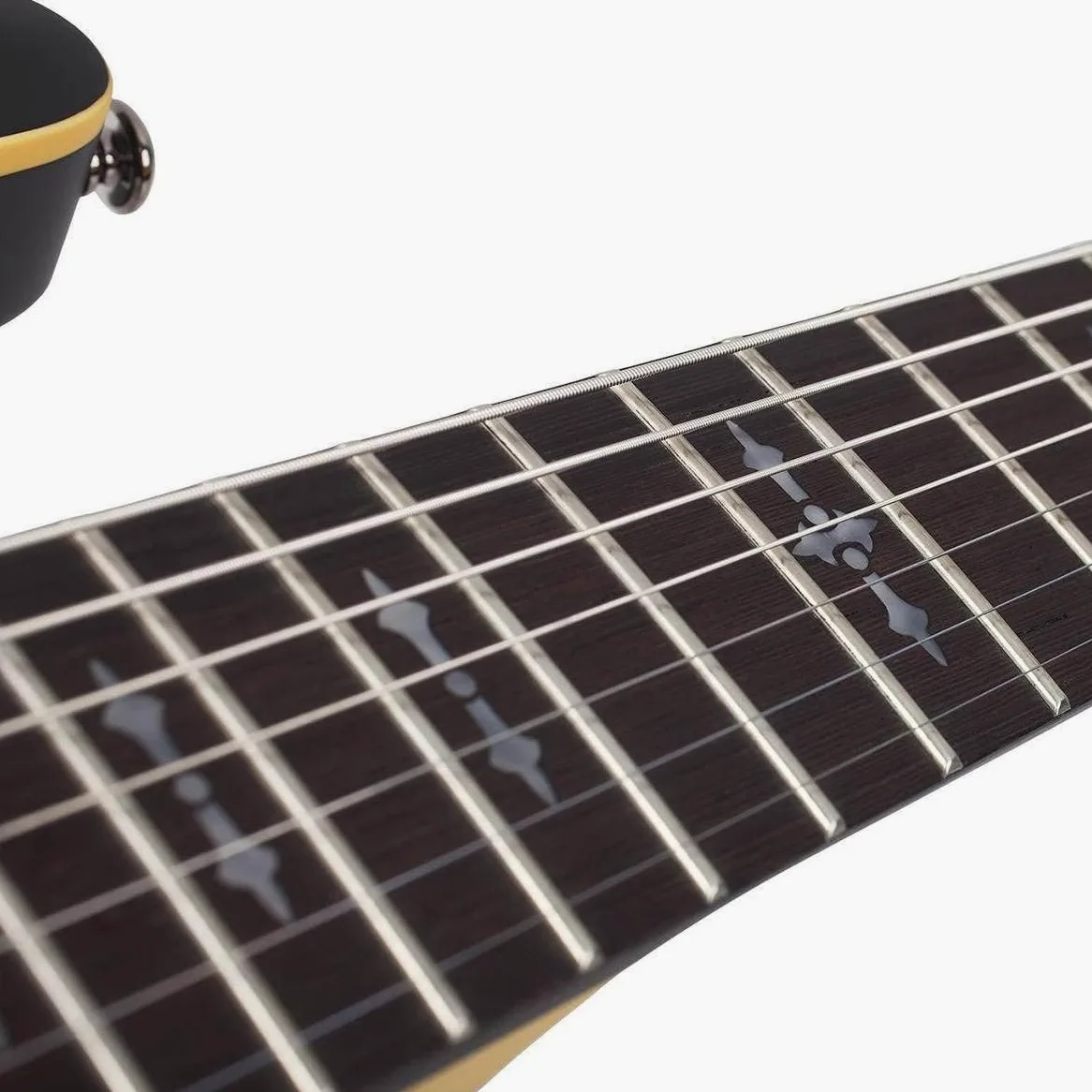 Schecter Chitarra elettrica a 7 corde a corpo solido, satinato nero invecchiato (3662)