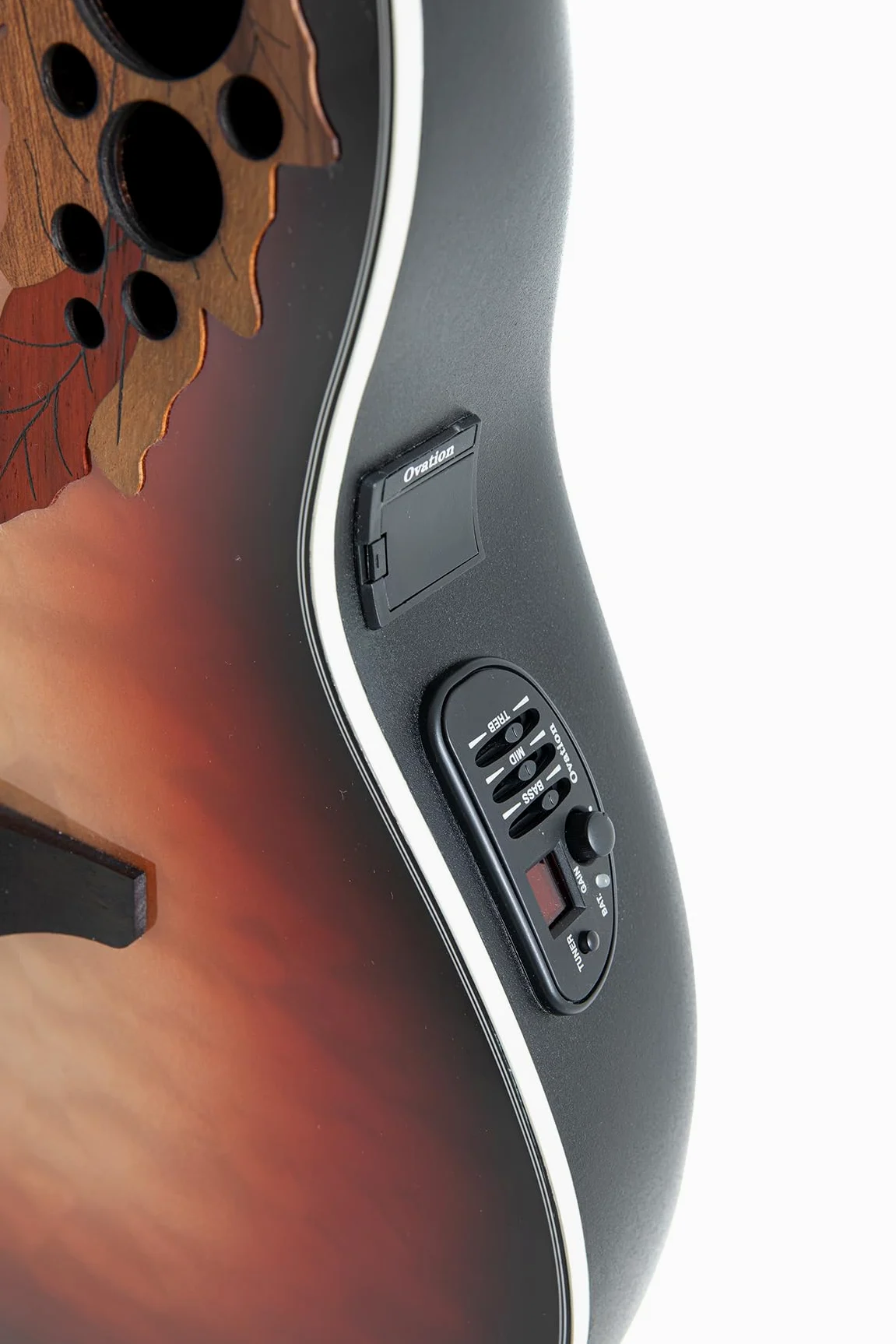 Ovation Chitarra acustica elettrica Celebrity Elite Plus CE44LX Mid Cutaway – Modello a mano sinistra – Coperta in legno pregiato – Mid-depth Lyrachord Body – Ruby Burst – CE44LX-1R-G