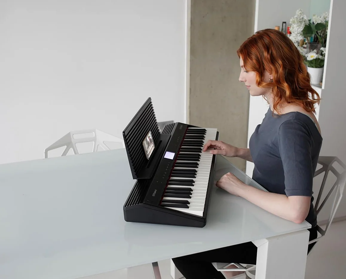 Roland Go:Piano GO-61P Piano Digitale, Connessione Wireless allo Smartphone, Nero