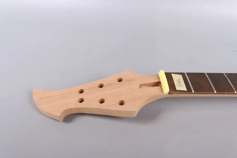 Manico baritono per chitarra Yinfente, 24 tasti, 68,6 cm, legno di mogano, manico, palissandro, tastiera da avvitare al tallone, manici per chitarra Firebird