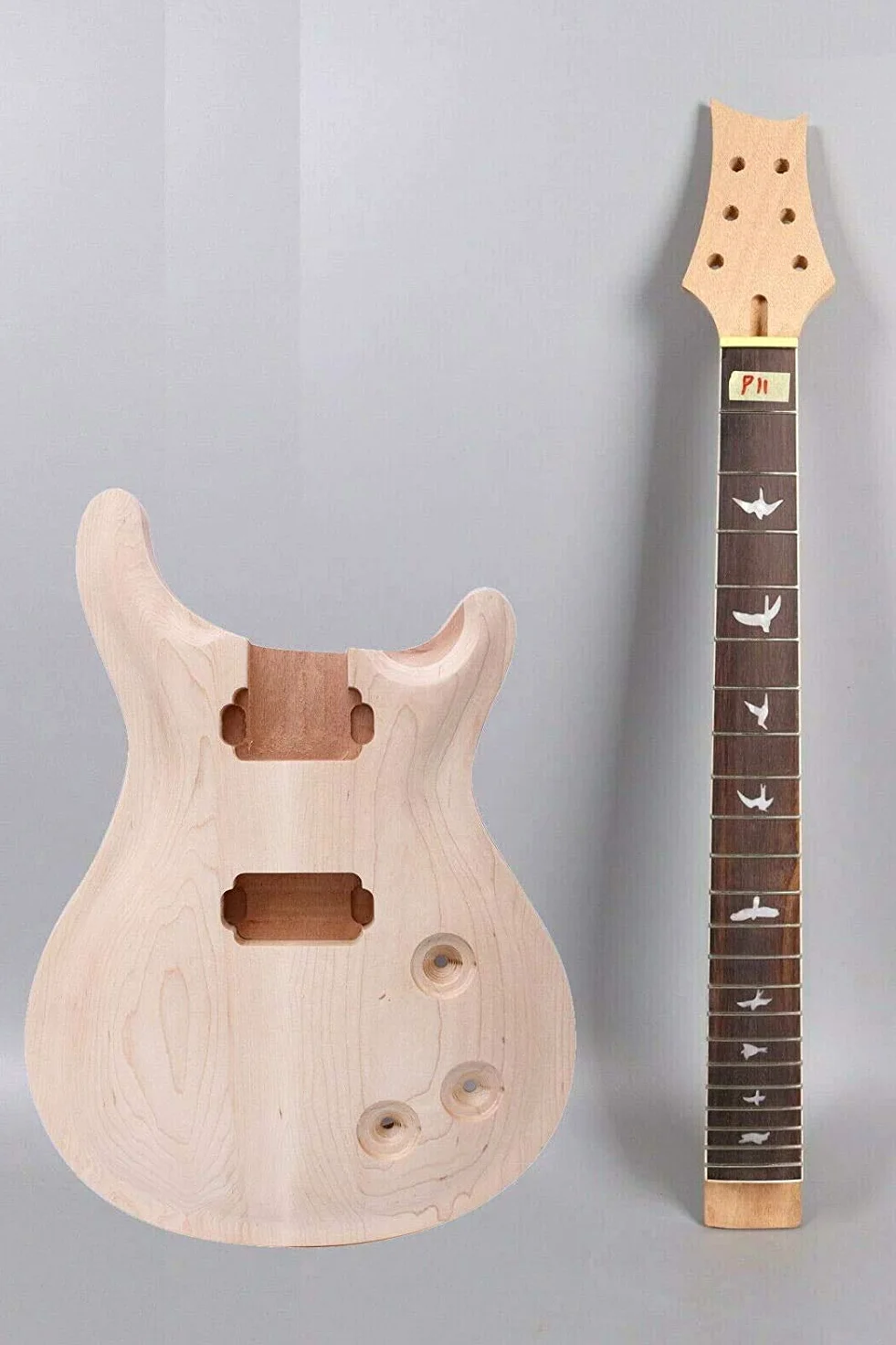 Yinfente 1 set di kit per chitarra elettrica naturale, manico e corpo in mogano, 22 tasti, scala da 61 cm, intarsio per uccelli, pickup S-S, ponte fisso