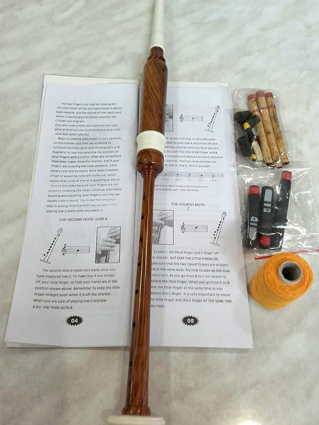 Cornamuse Starter Kit con Tutor Practice Chanter Libro per principianti