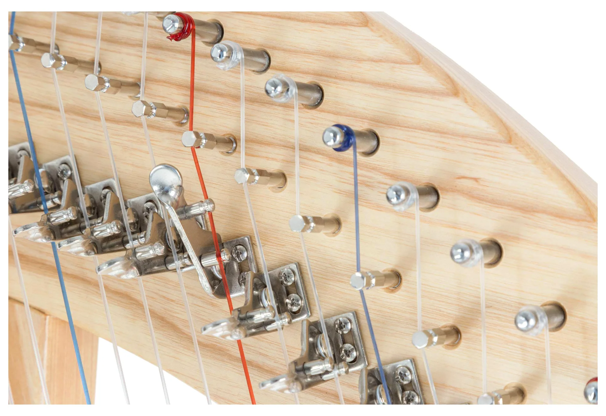 Classic Cantabile H-22 Arpa Celtica 22 corde in Mi bemolle maggiore, meccanica a semitoni, legno di frassino, inclusa borsa e 2 chiavi, altezza 83,5 cm.