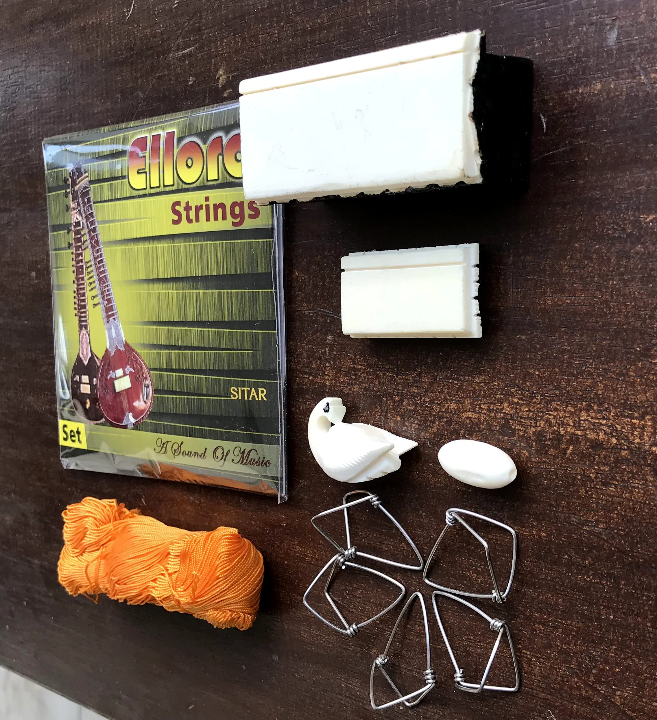 Sitar Accessori Corde Ponte Mizrab filo tuning perline tutto in uno
