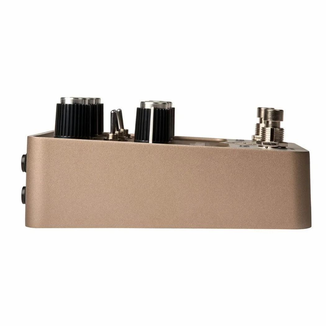 Universal Audio Golden Reverberator Pedal