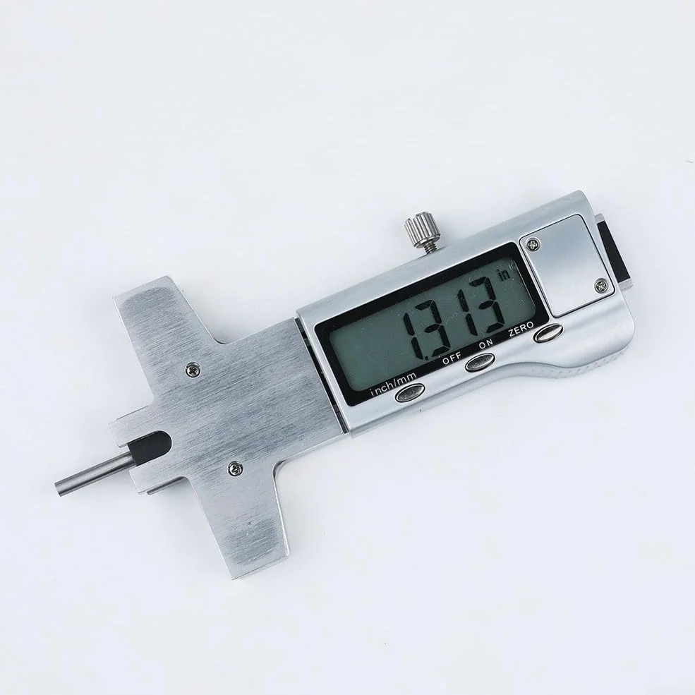 Misuratore portatile per chitarra, indicatore digitale dell'altezza delle corde, per ukulele, mandolino, struttura interamente in metallo con scale in pollici e mm, lunghezza 14,8 cm