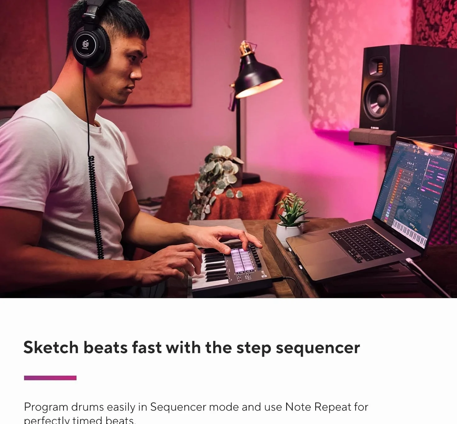 Novation FLkey Mini - Controller MIDI a tastiera portatile a 25 tasti, USB, con integrazione per FL Studio — per la produzione musicale