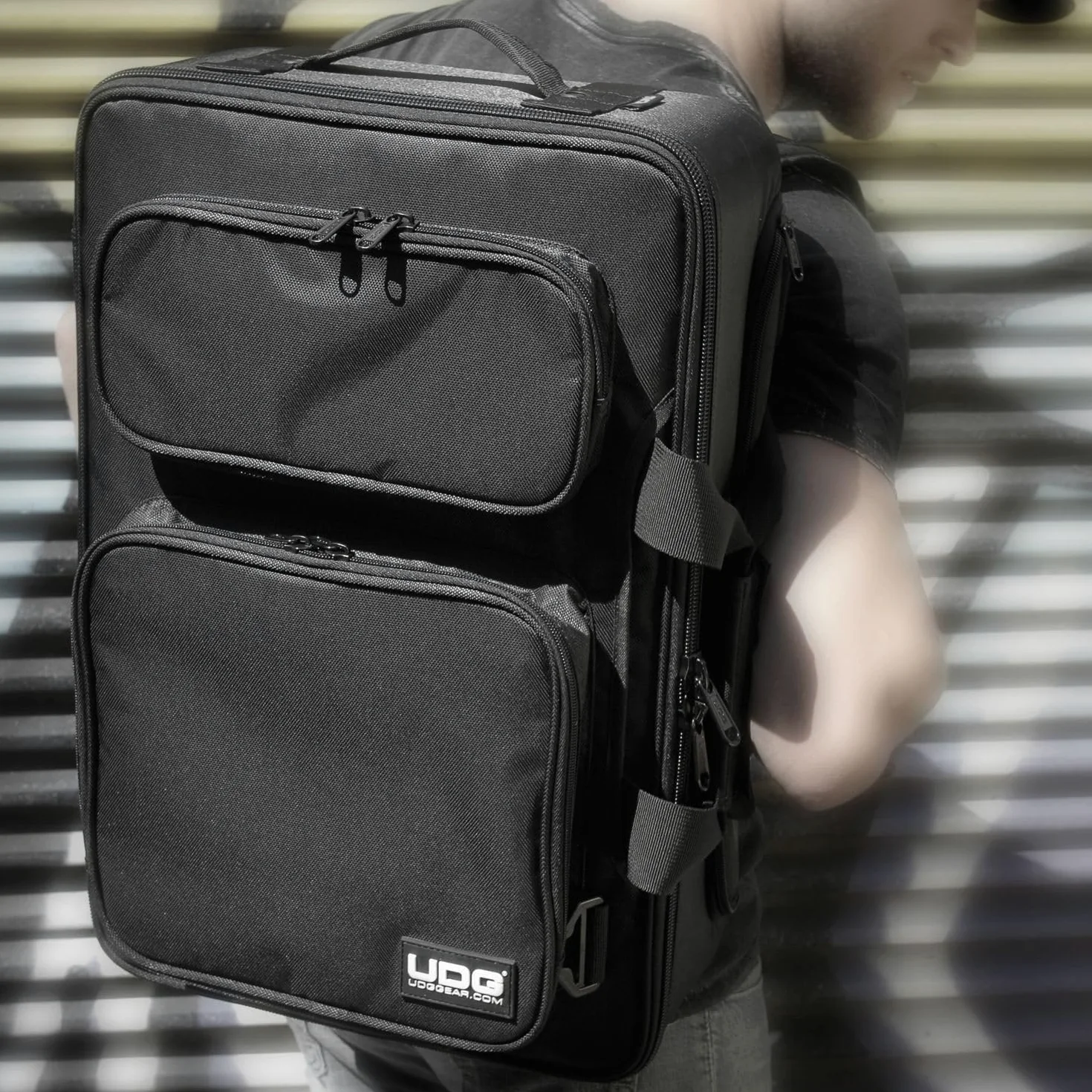 UDG U9103BL / OR - Zaino per controller MIDI NI-S4, nero e arancione