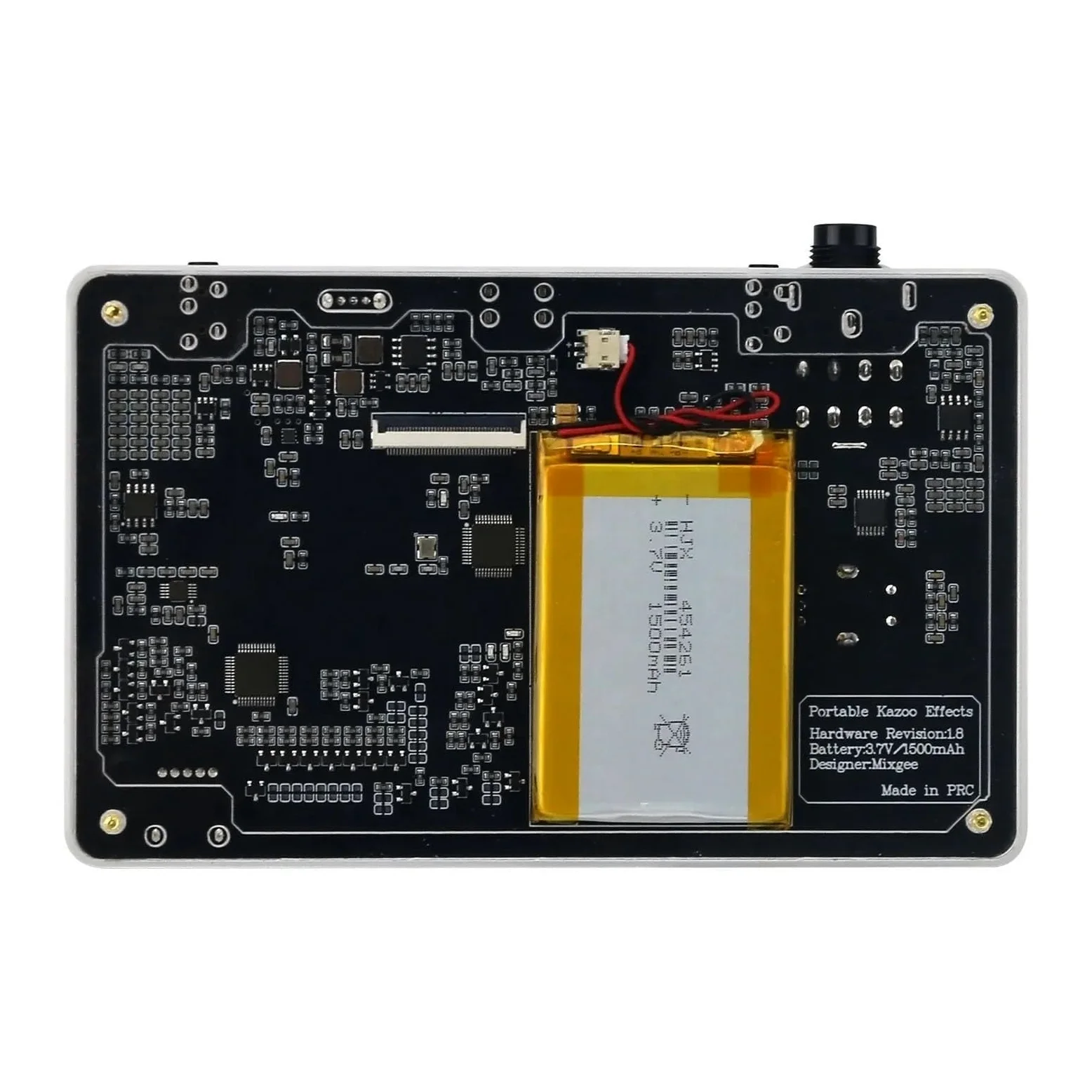 Sintetizzatore digitale Kazoo ed unità effetti con corpo in lega, audio a 24 bit, frequenza di campionamento 48 kHz, oltre 60 patch integrate, USB, chitarra e voce, nero