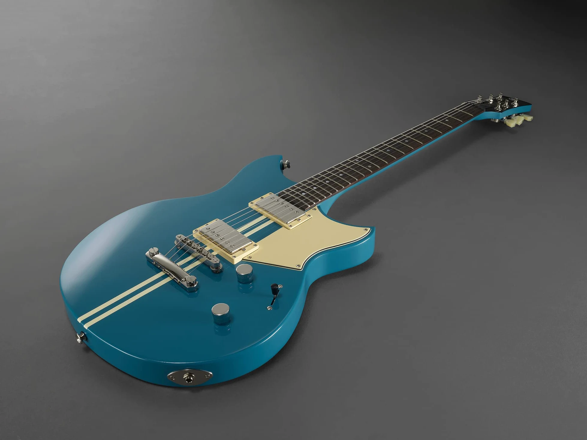 Yamaha 6 String Solid-Body Electric Guitar, Right, Swift Blue (RSE20 SWB)