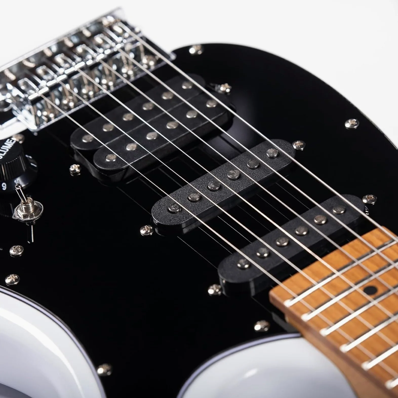 Chitarra Elettrica Strumenti Musicali Chitarra Elettrica A Corpo Solido Con Ponte Regolabile A 7 Corde Moderna Per Principianti Pickup SSH In Legno Di Acero ﻿(Ebony Black)