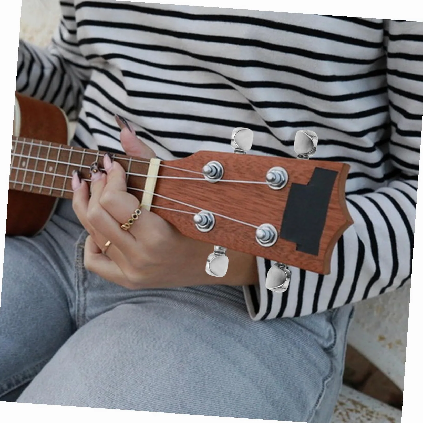 YARNOW 20 Pezzi Chiavi Accordatura Ukulele Chiuse Accessori Tuning Resistenti e Lisci Parti Ricambio per Corde Ukulele Compatibili con Vari Modelli