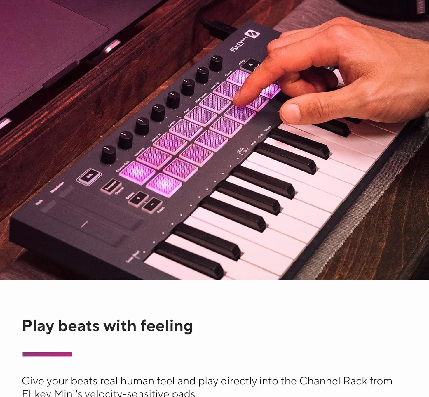Novation FLkey Mini - Controller MIDI a tastiera portatile a 25 tasti, USB, con integrazione per FL Studio — per la produzione musicale